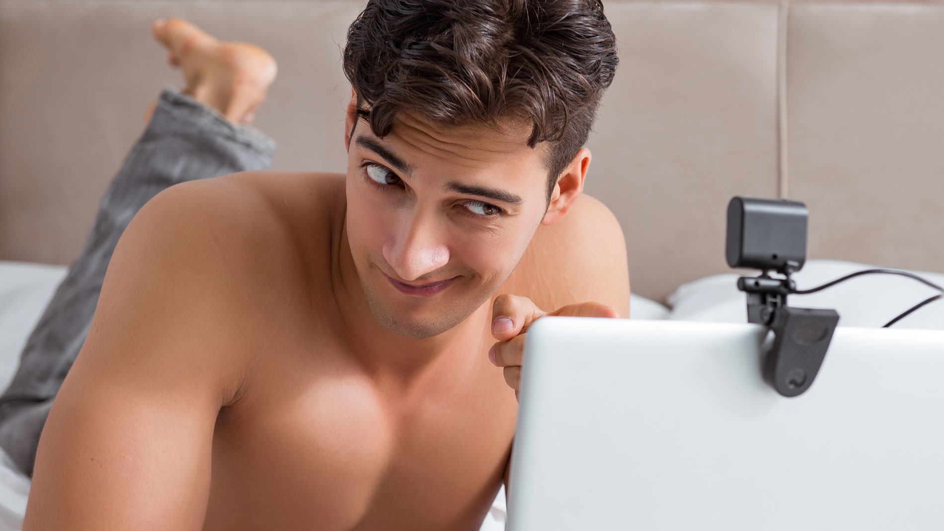 The Key to Restoring Trust: His Webcam Habit Revealed